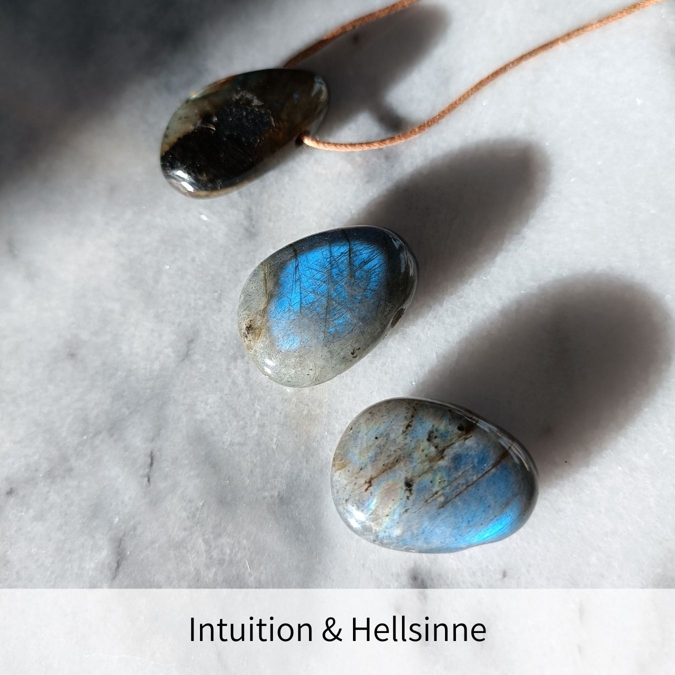 Labradorit Anhänger gebohrt